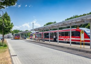 Kurze Wege zwischen Zug und Bus in Königsbrück